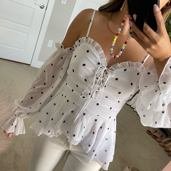 Polka-Dot Cold-Shoulder Top LIKE NEW! - Picture 4 of 8